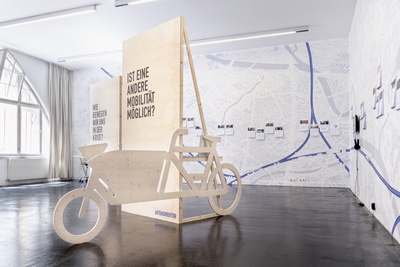 Ausstellungsansicht Autokorrektur