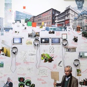 Verbildlichter Lebenslauf von Joost Meuwissen in der Ausstellung "Don't Stop Thinking" im HDA