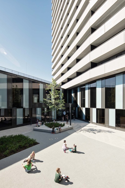 Anton Bruckner International School, Architekten AllesWirdGut 
und Hertl.Architekten