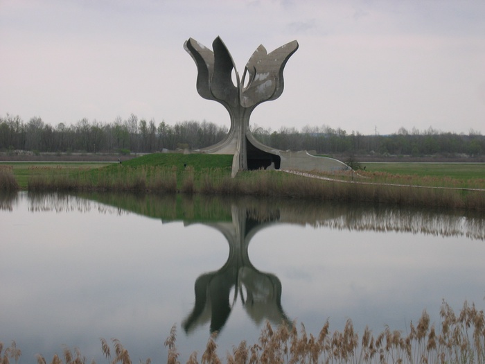 Die Denkmäler des Bogdan Bogdanovic