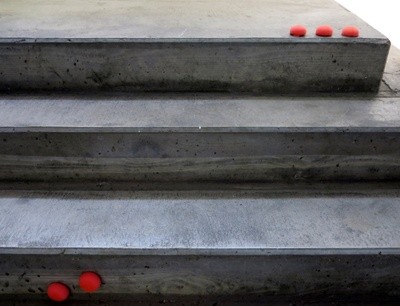 BAUhahaHAUS
Muji Mujiks / La signalétique peut-elle casser des briques?