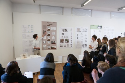 Die Tücke der Lücke, Präsentation