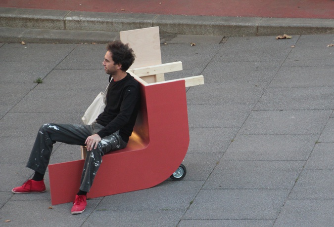 mobile scultptures, Josephine Sweeney (AIR2016)