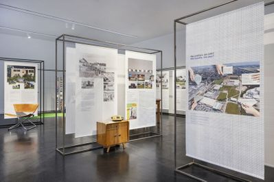 Suburbia: Gebaute Träume. Zukunft Einfamilienhaus, eine Ausstellung des Architekturzentrum Wien im afo