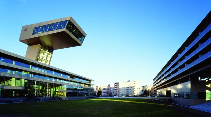 Werkbericht HALLE 1_Heinz Lang