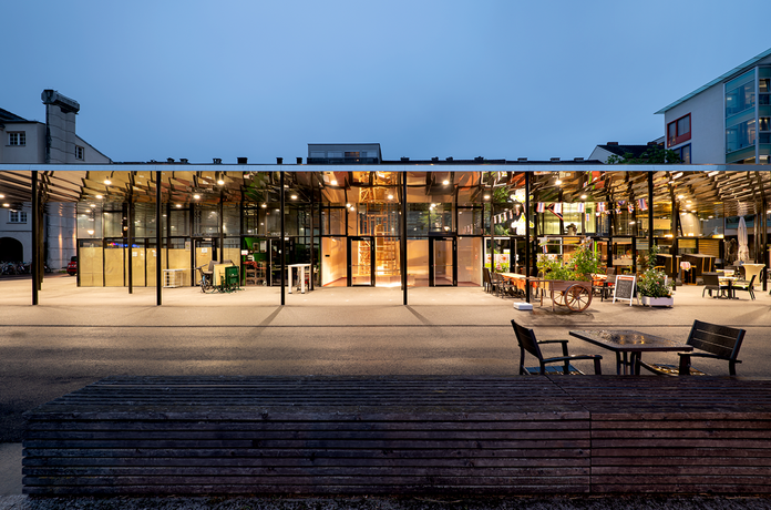 Marktgelände Grünmarkt, Installation - Silke Brösskamp