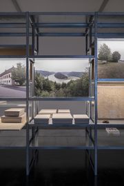 Ausstellungsansicht Kontaminierte Orte | verschiedene Orte in Oberösterreich, aufgenommen von Gregor Graf, 2019 | ausgearbeitet auf Wabenkarton, 94,5 x 64,5cm | Stückpreis inkl. 1 Exempl. nachsatz #9: € 30,-