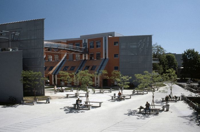 Studienzentrum, Szyszkowitz · Kowalski, Graz 2000