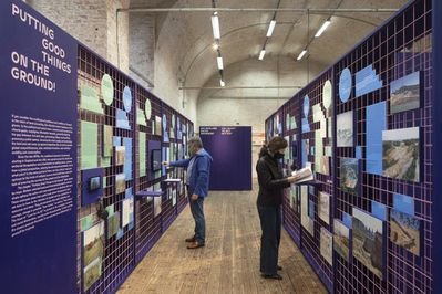 Ausstellungsansicht "Boden für Alle" im AzW