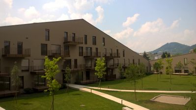 Häuser schaun PLUS: PENTAPLAN, Wohn- und Geschäftshaus Eggenberge: 25.06.2016