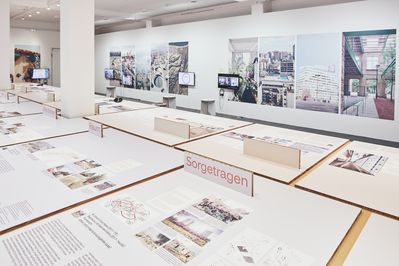 Ausstellung "Critical Care" im vai
