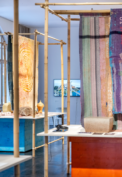 Ausstellungsansicht afo 2026 - Form Follows Love