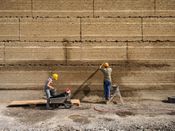 Ricola Kräuterzentrum, Architektur: Herzog & de Meuron, Lehmbau: Lehm Ton Erde Baukunst