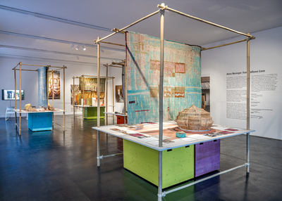 Ausstellungsansicht afo 2026 - Form Follows Love