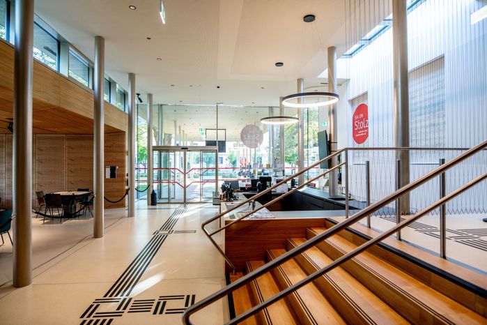 Salon Stolz, Architektursalon and su.n - spaceunit.net