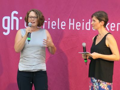 Stifterin Eva Schobesberger, Moderatorin Daniela Wagner-Höller