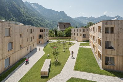 Wohnsiedlung Maierhof, Bludenz Bauherrschaft: Wohnbauselbsthilfe Vorarlberger gemeinnützige registrierte Gen.m.b.H., Bregenz Architektur: feld72 Architekten ZT GmbH, Wien/Feldkirch Fertigstellung: 2019