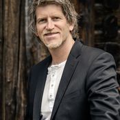 Konsequent – Menschlich – Sexy Architekt Tom Lechner